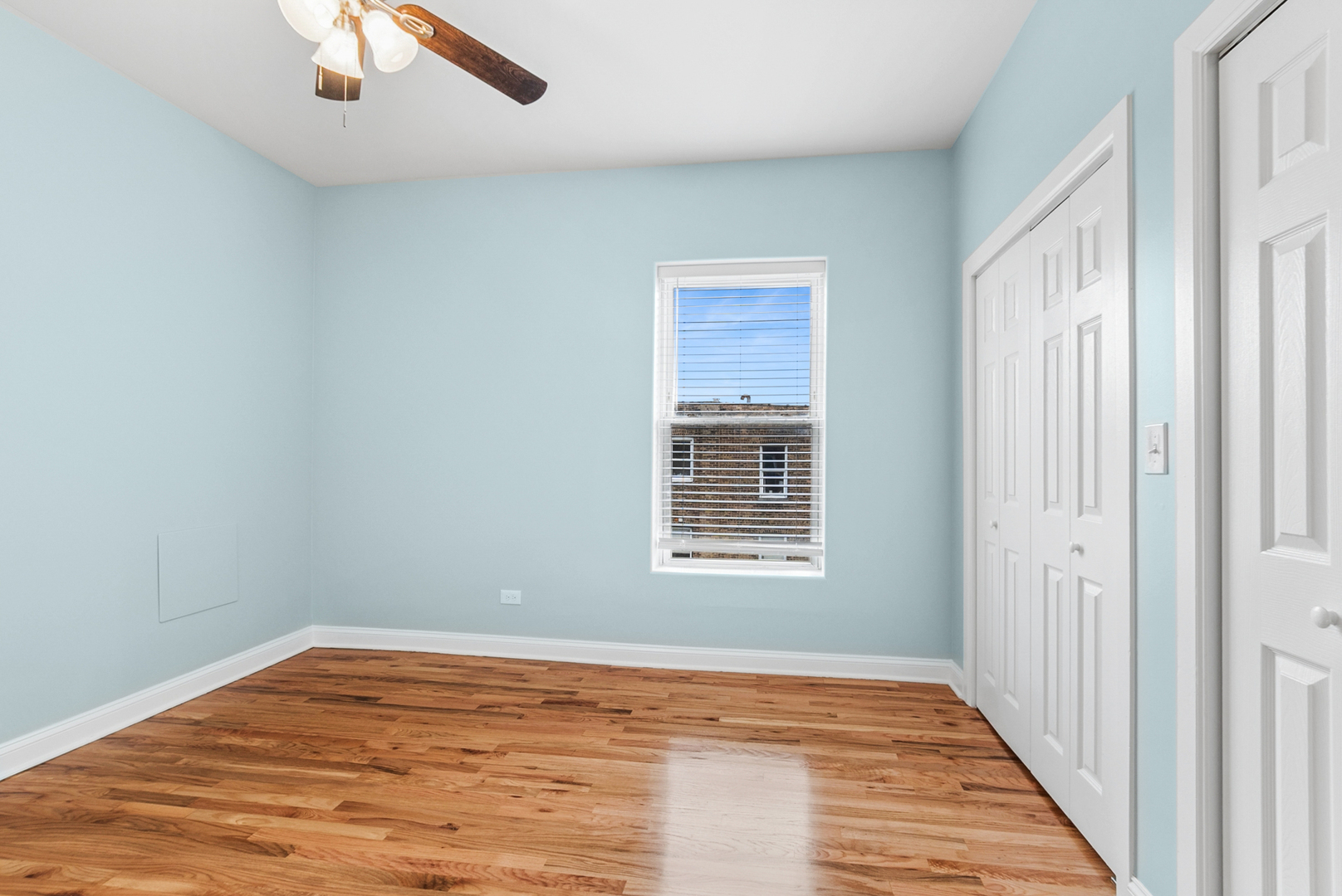 4614 S CALUMET Avenue Unit: 3S