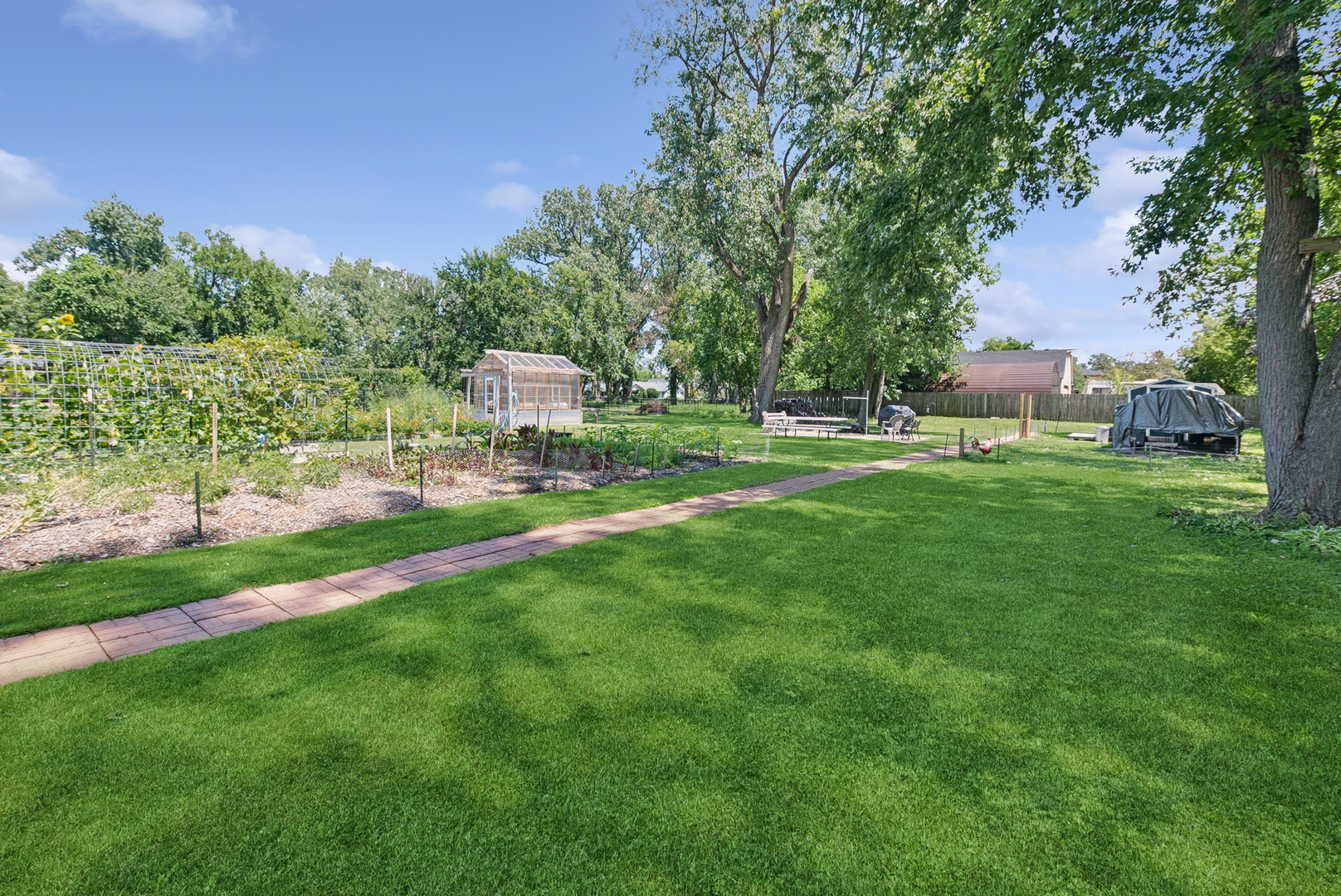 15241 Le Claire Avenue