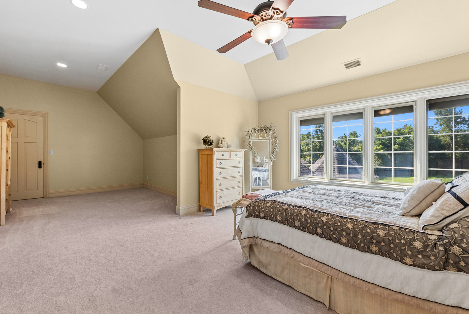 15429 W 139th Street