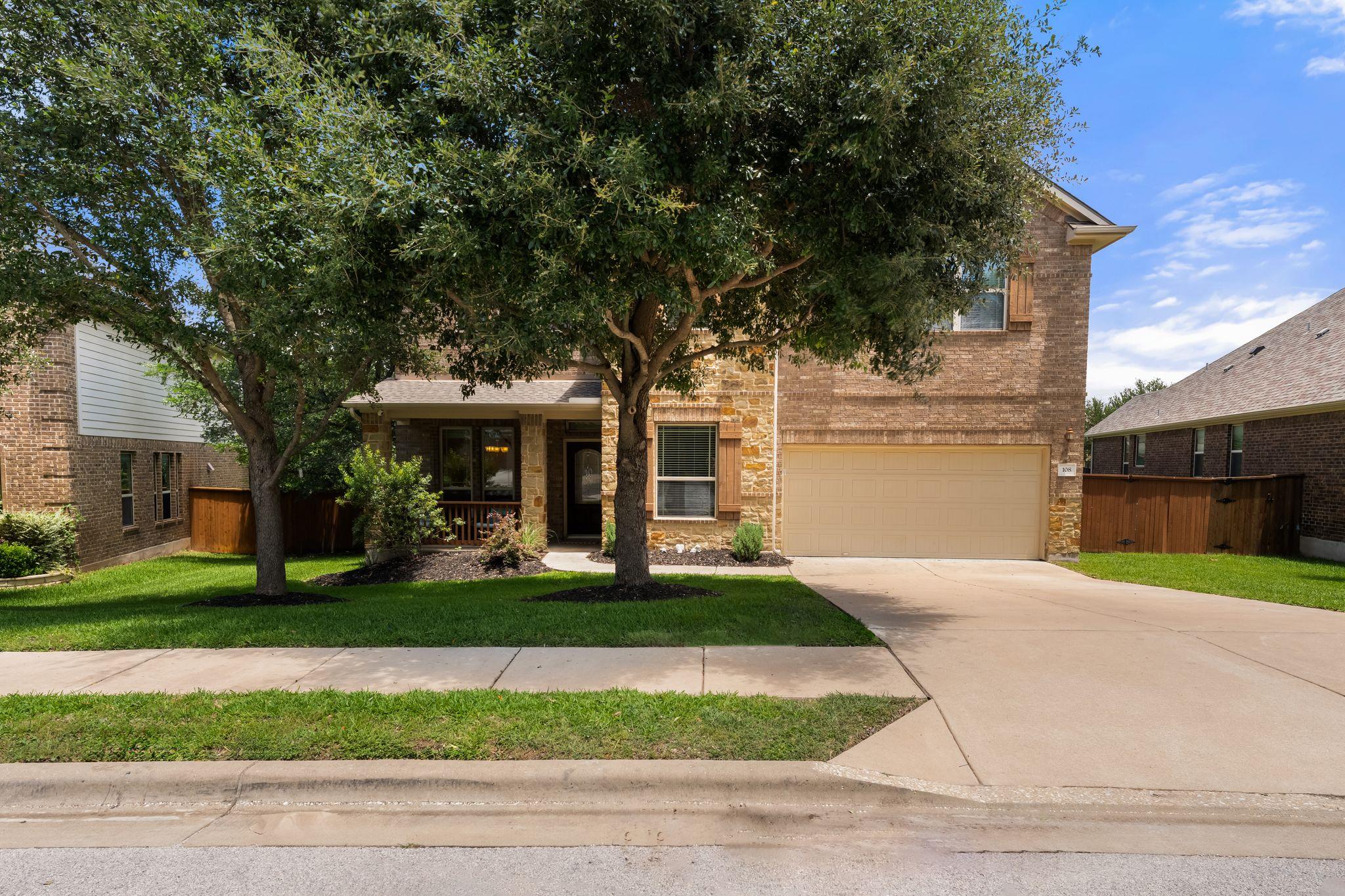 108 Lake Mineral Wells DR