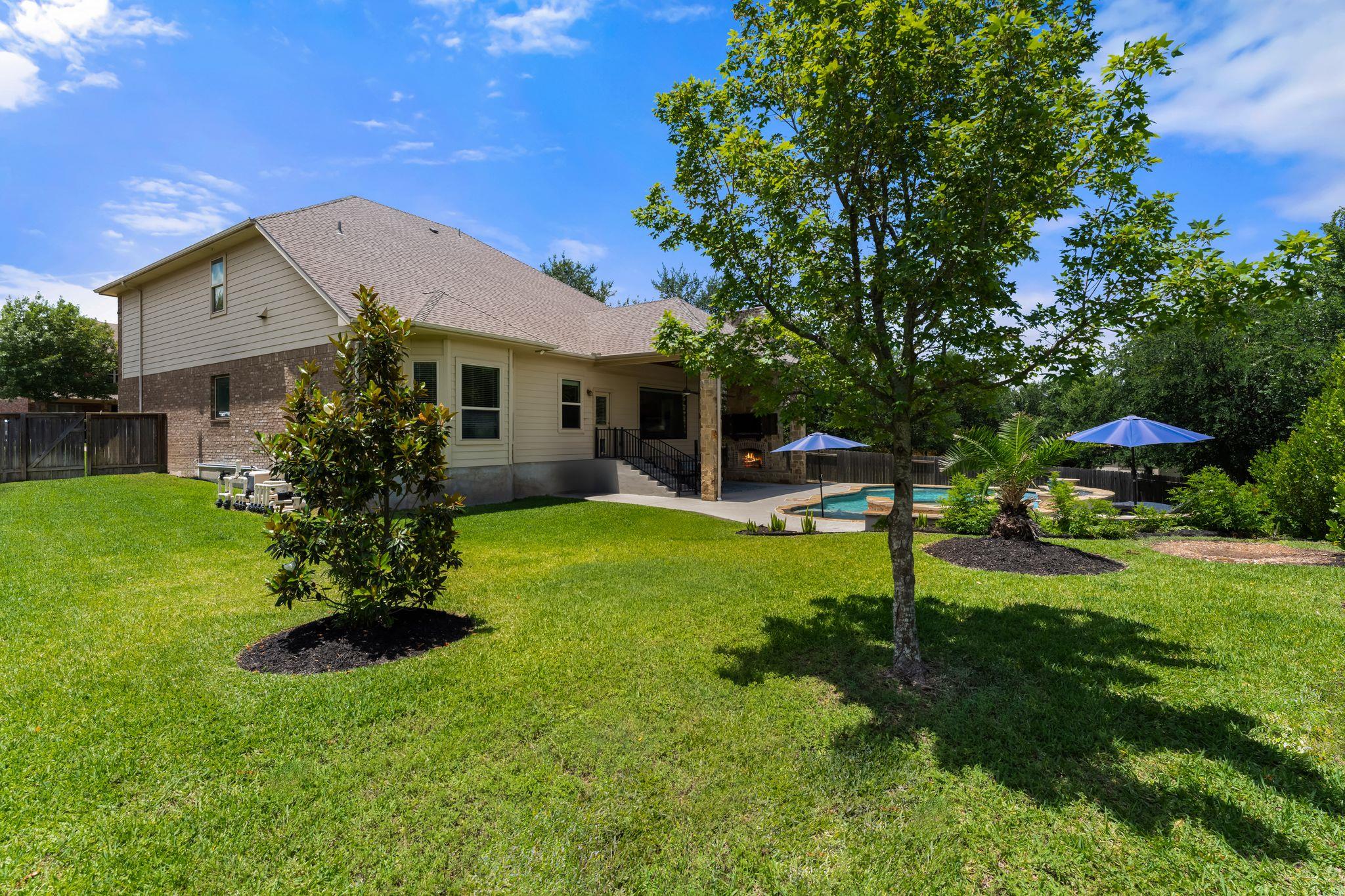 108 Lake Mineral Wells DR