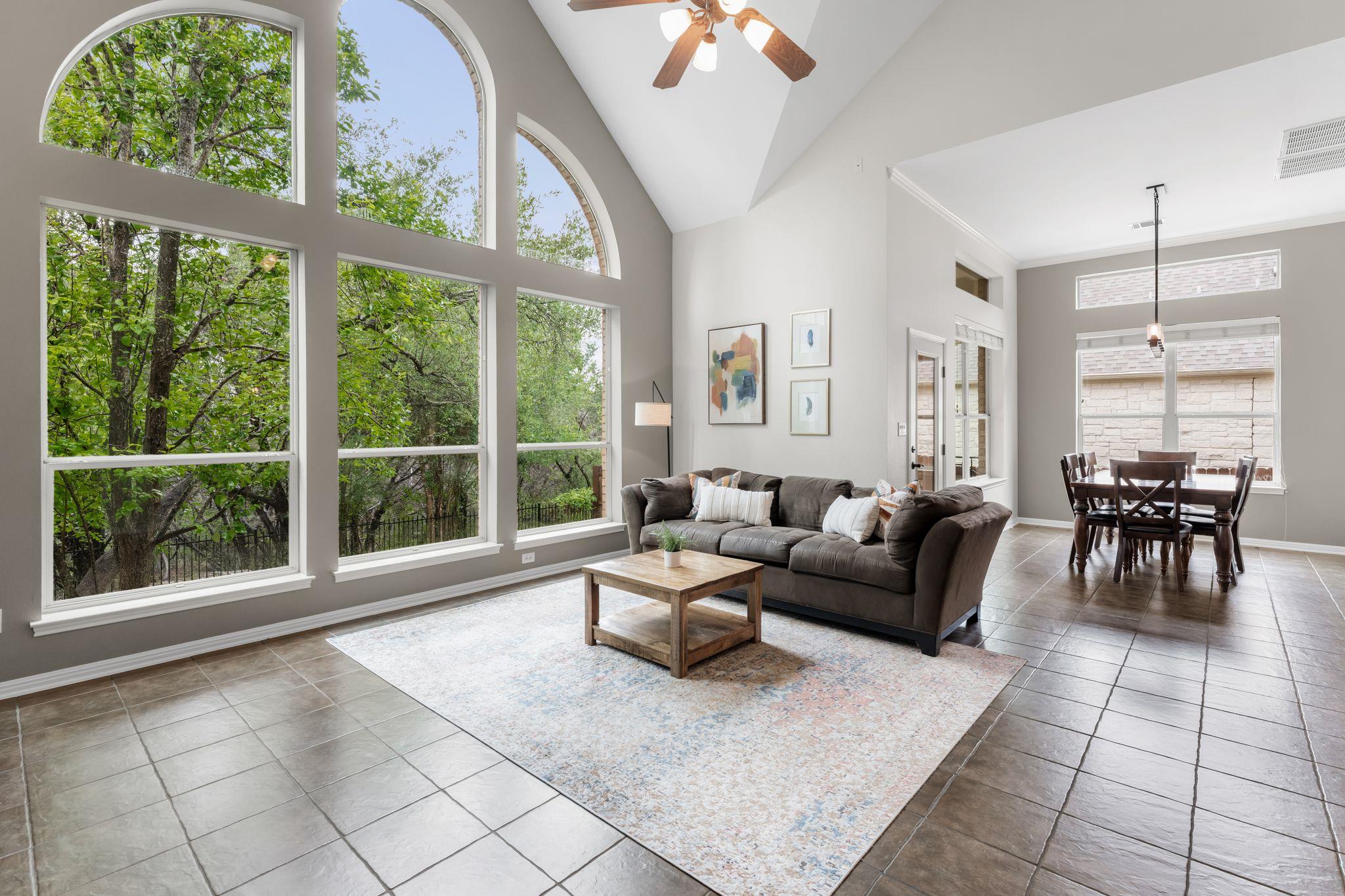 2508 Lipizzan DR