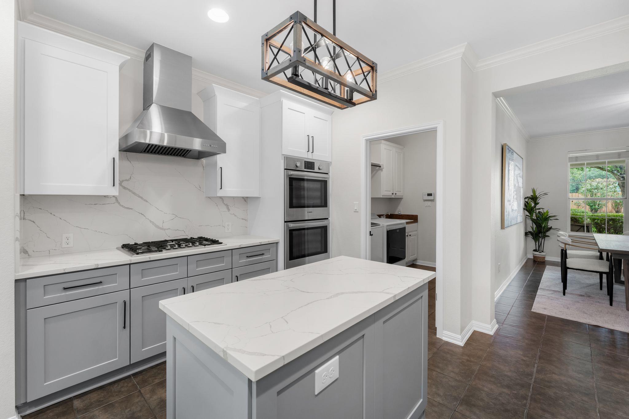 2508 Lipizzan DR