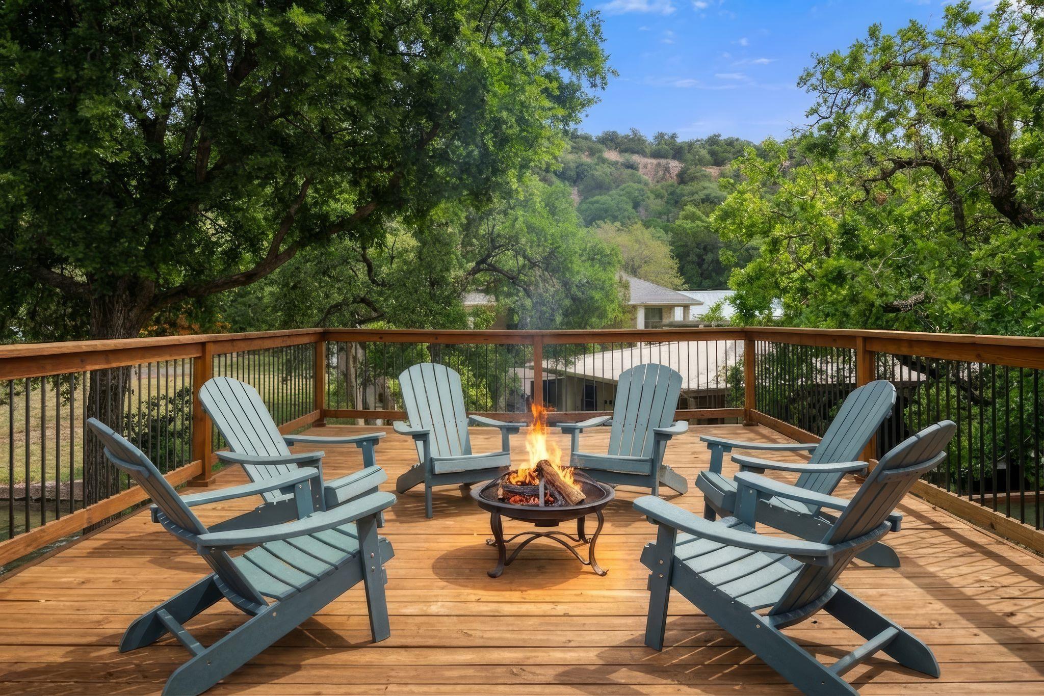 305 Mountain View