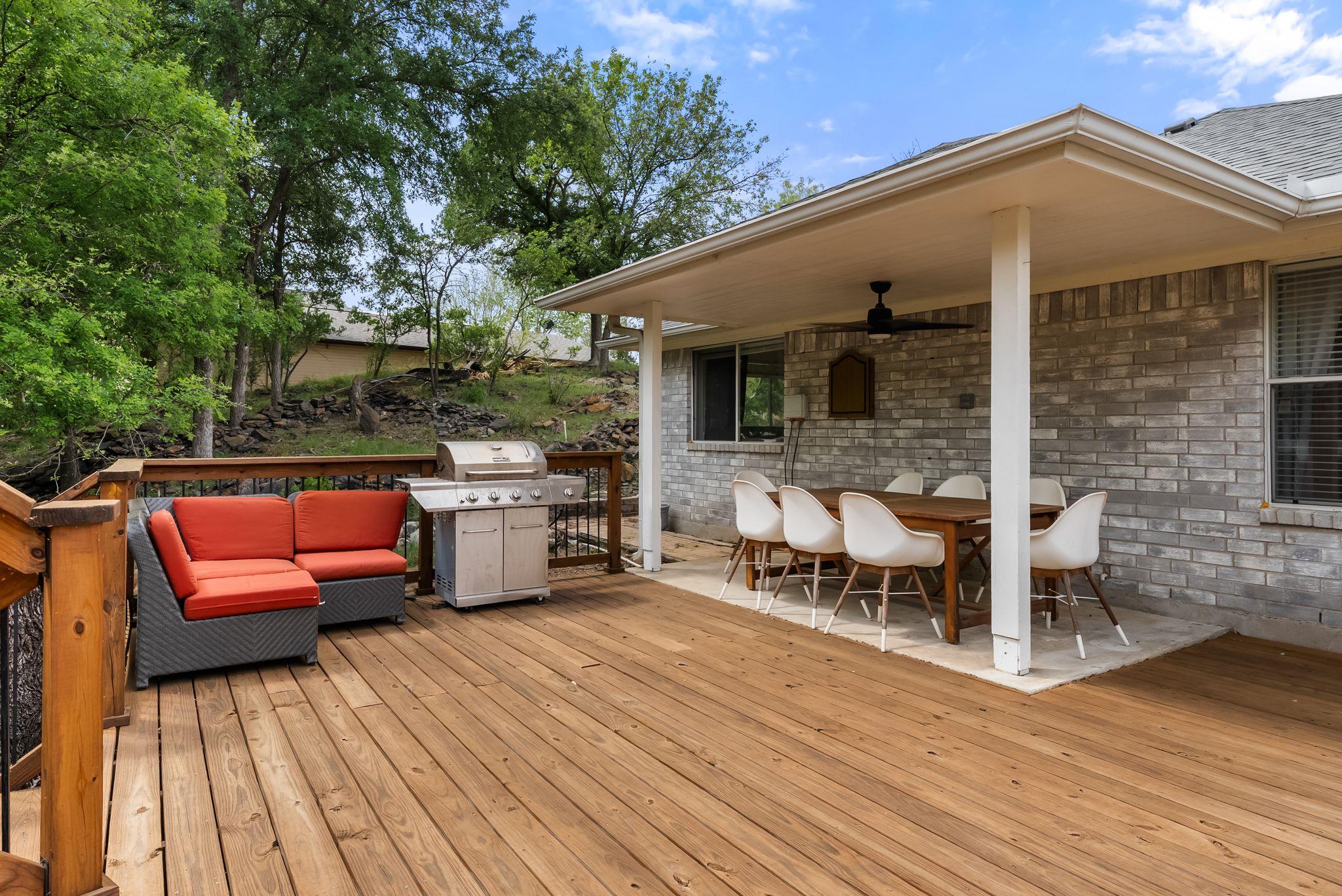 305 Mountain View