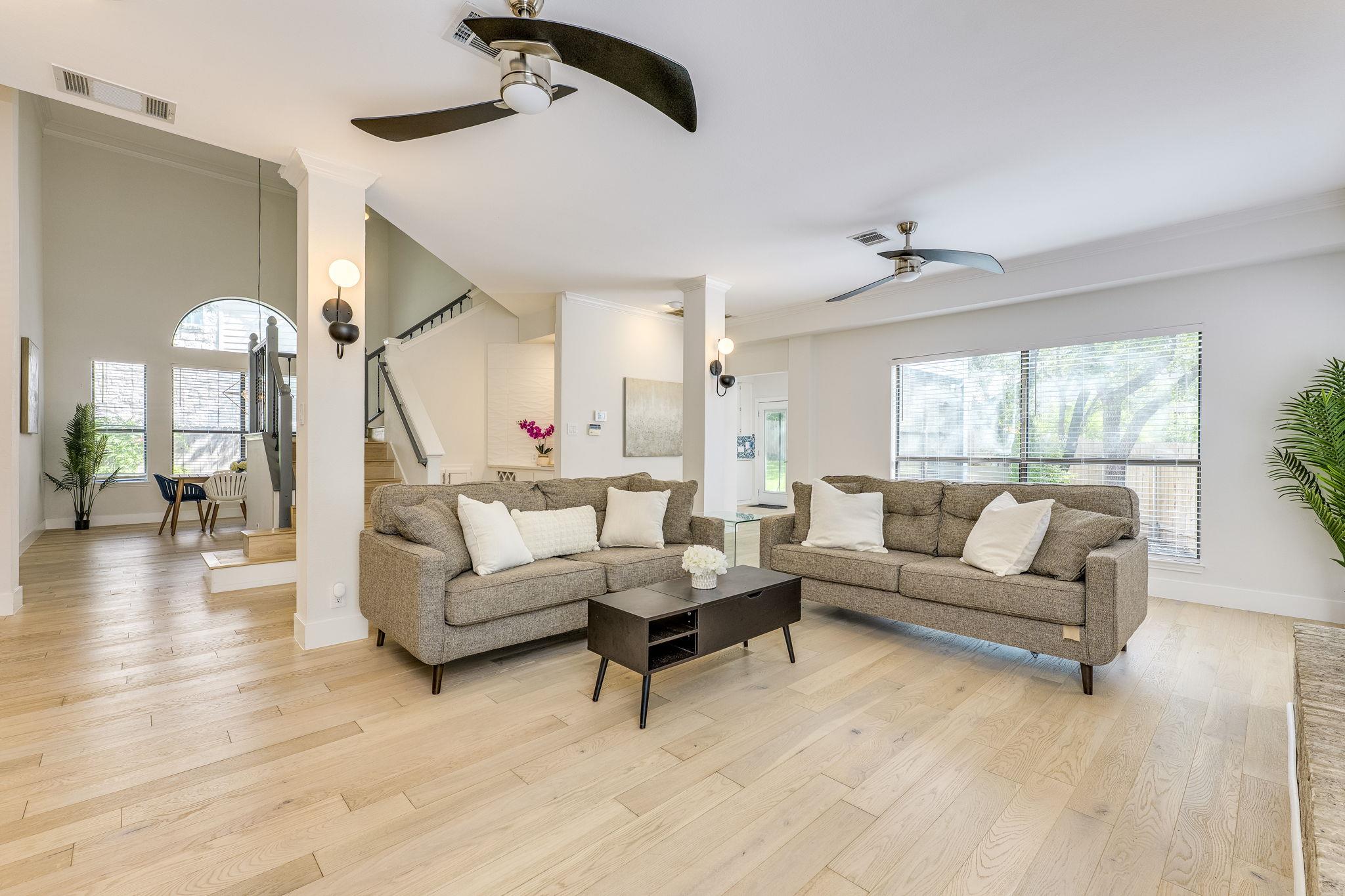 3914 Latimer DR