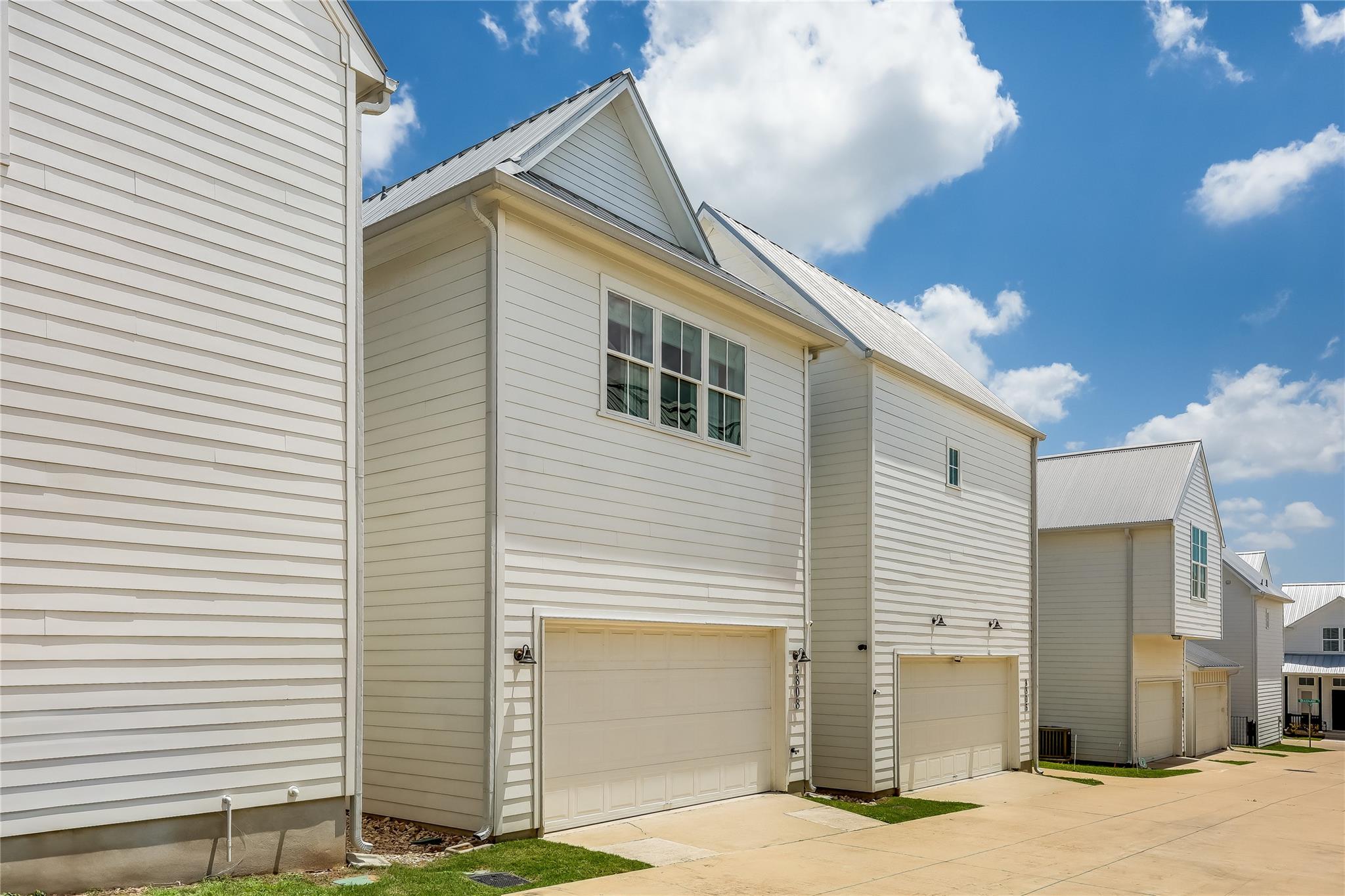4808 Springdale RD