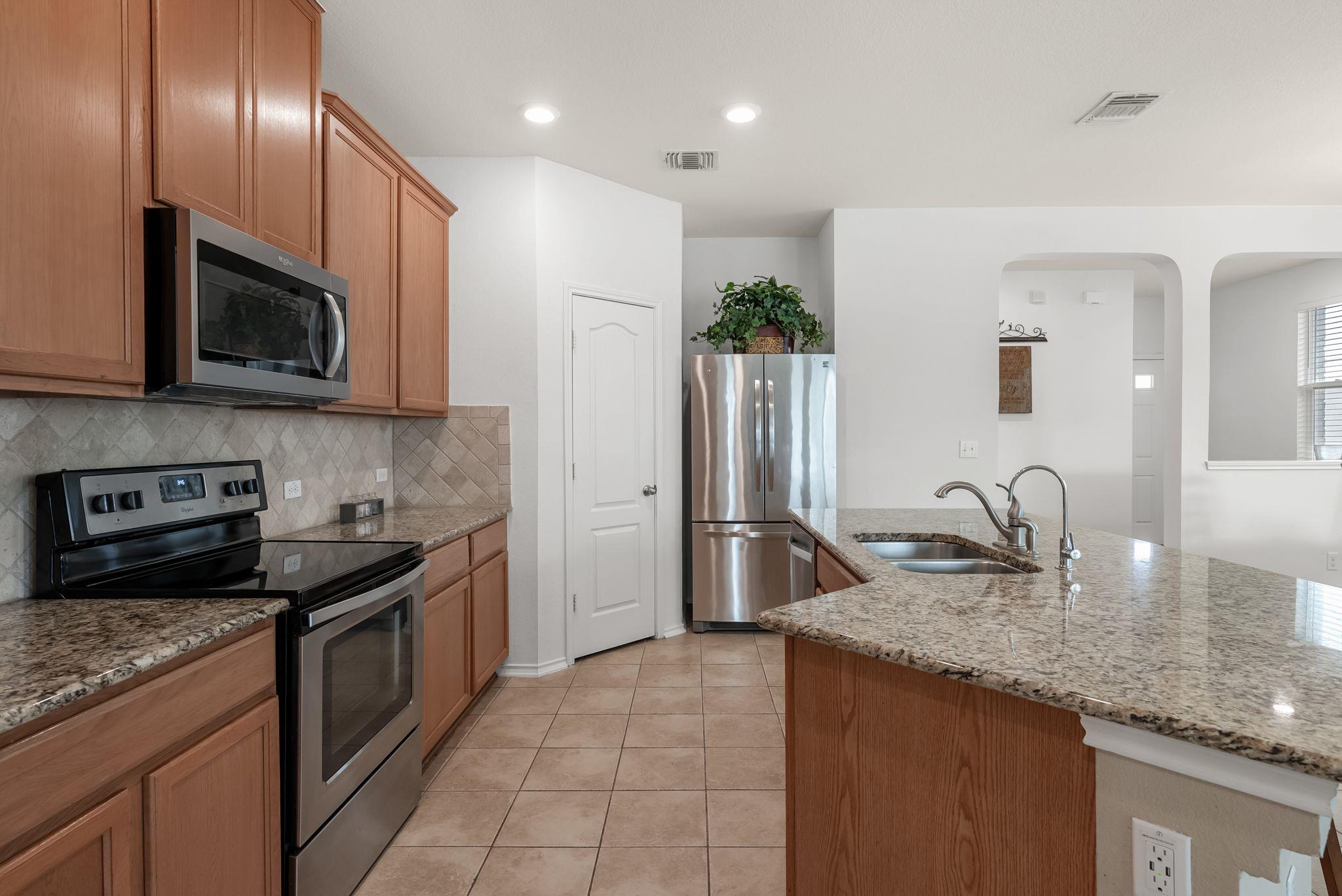 1521 Gautami DR