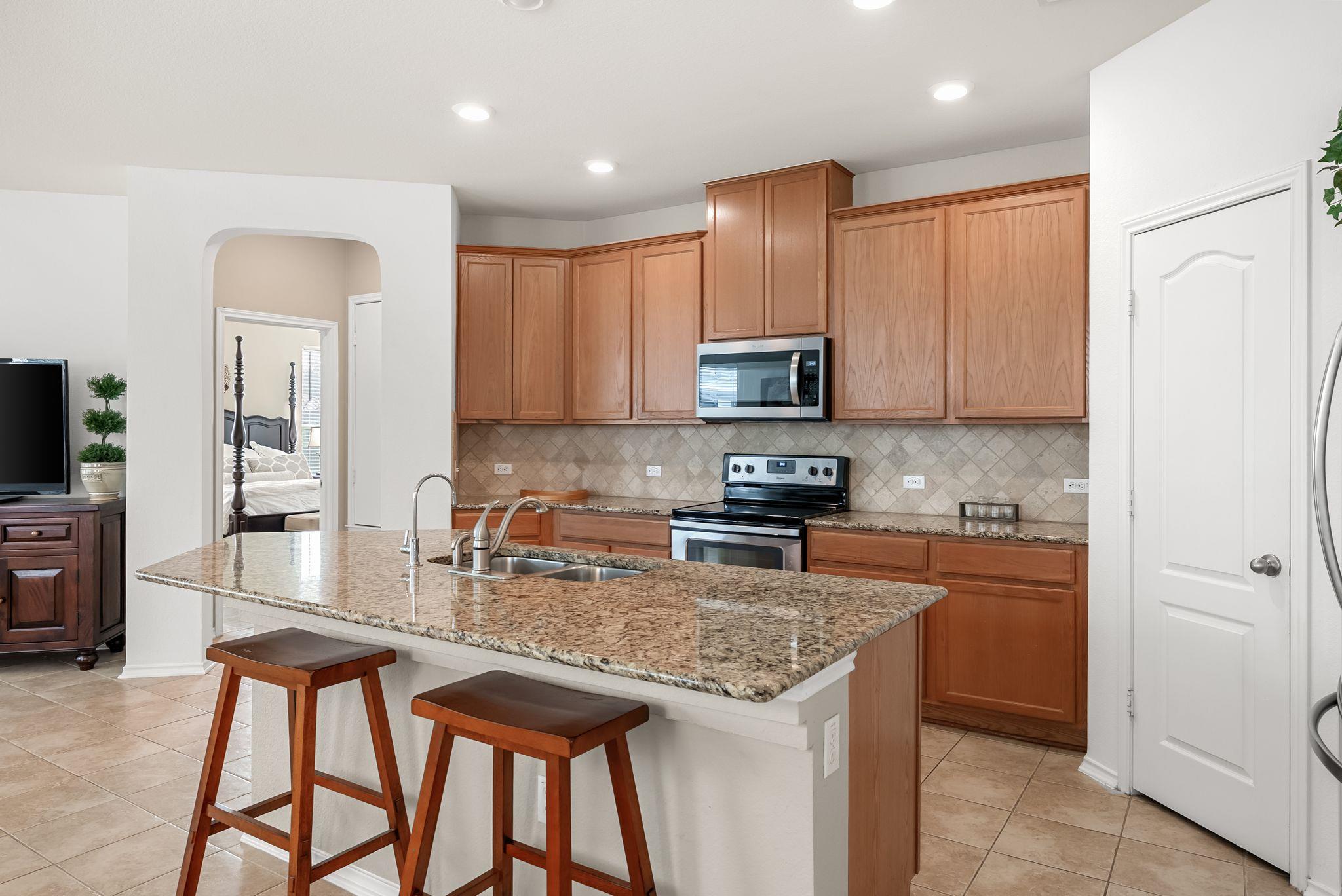 1521 Gautami DR