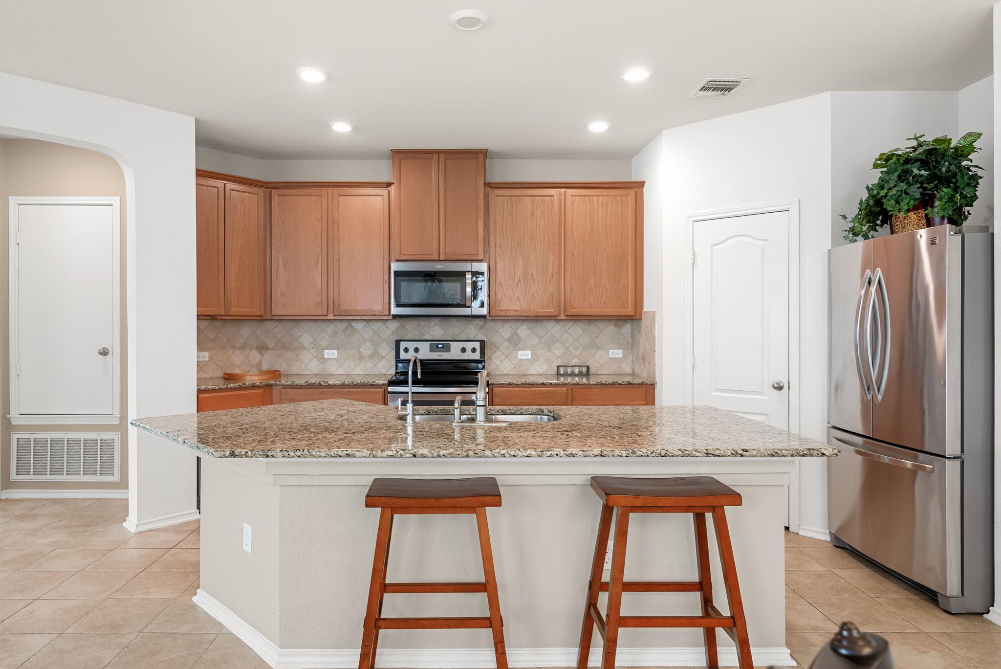1521 Gautami DR