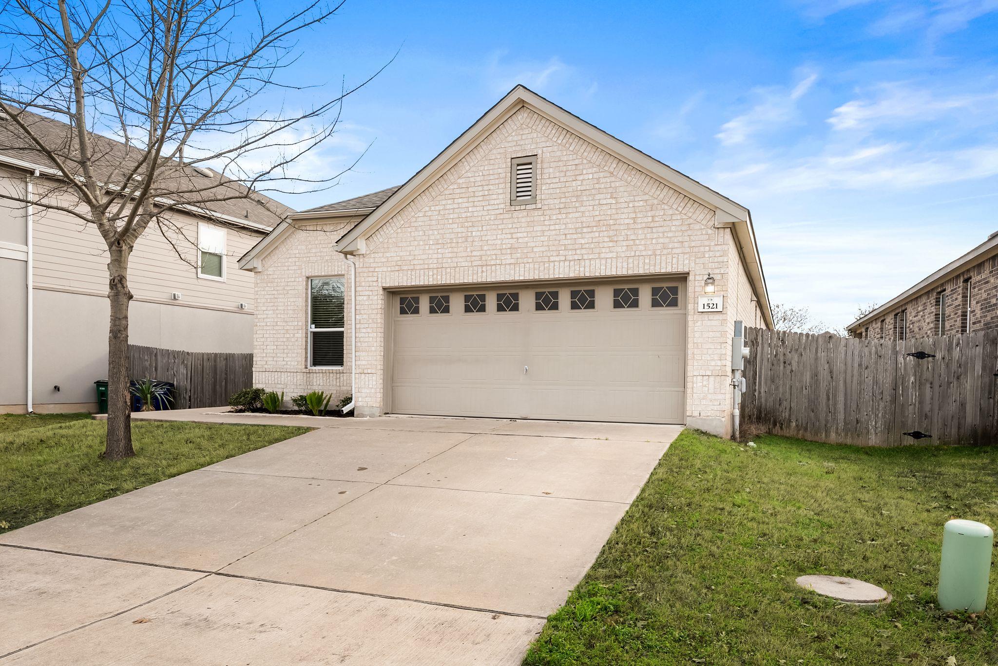 1521 Gautami DR