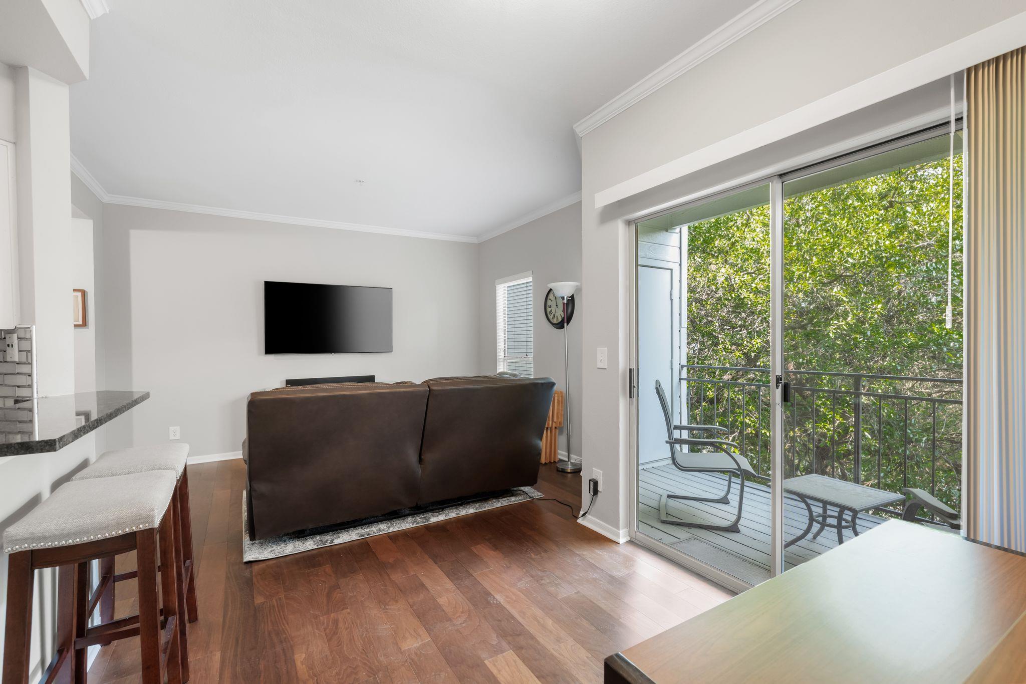6000 Shepherd Mountain CV # 219