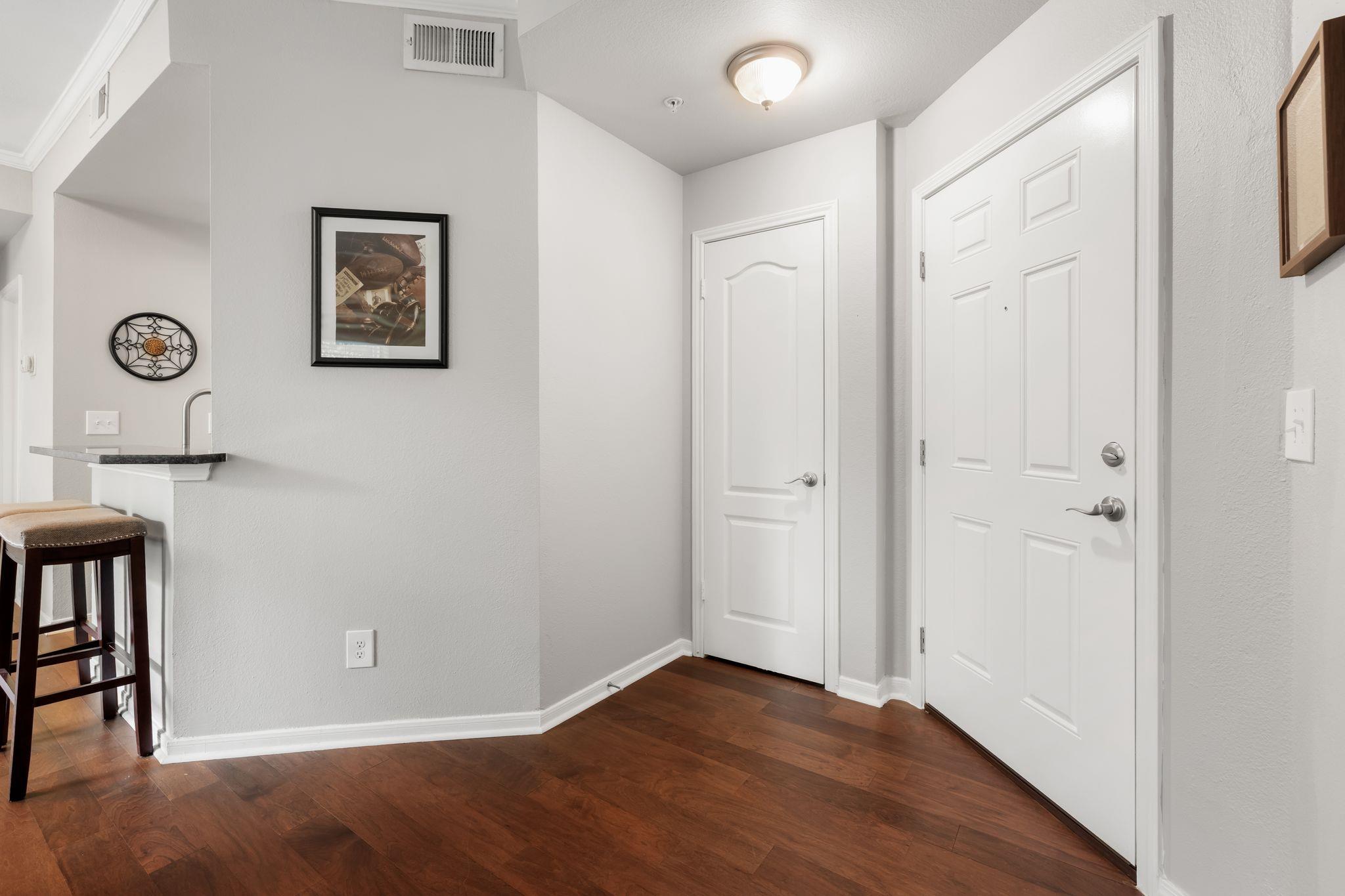 6000 Shepherd Mountain CV # 219