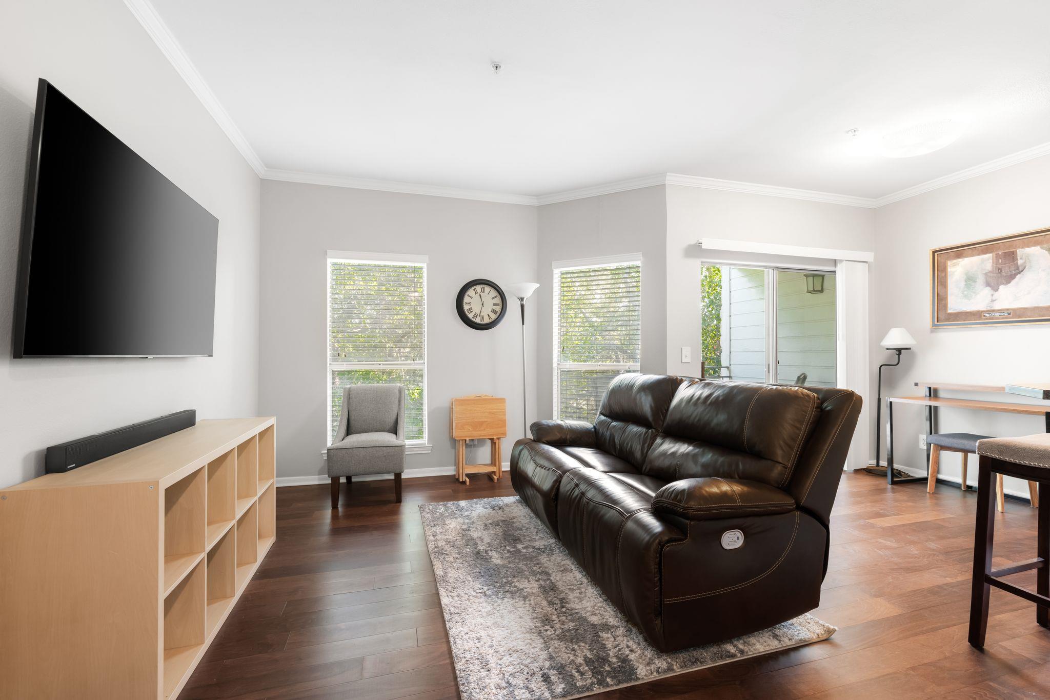 6000 Shepherd Mountain CV # 219