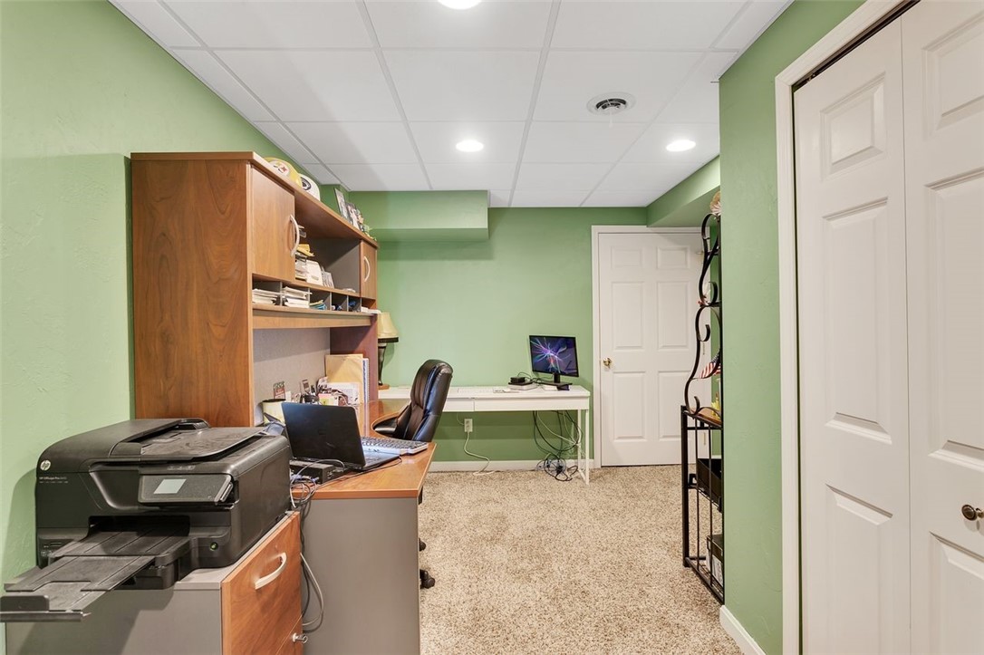 3323 Carriage Circle