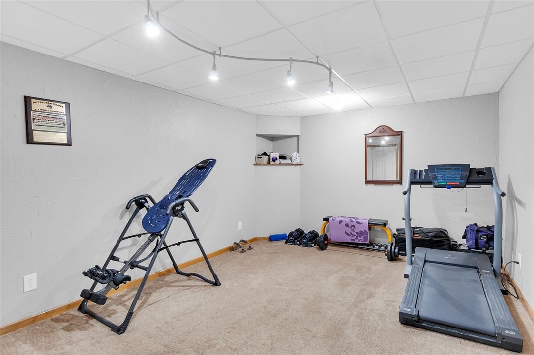 3323 Carriage Circle