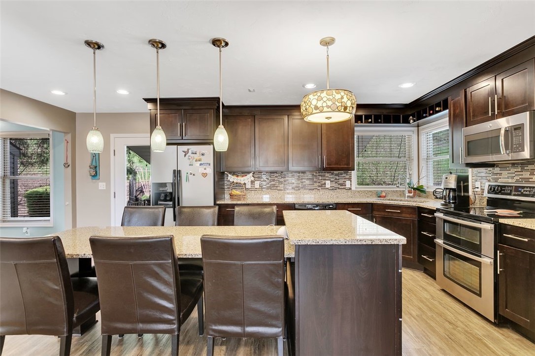 3323 Carriage Circle