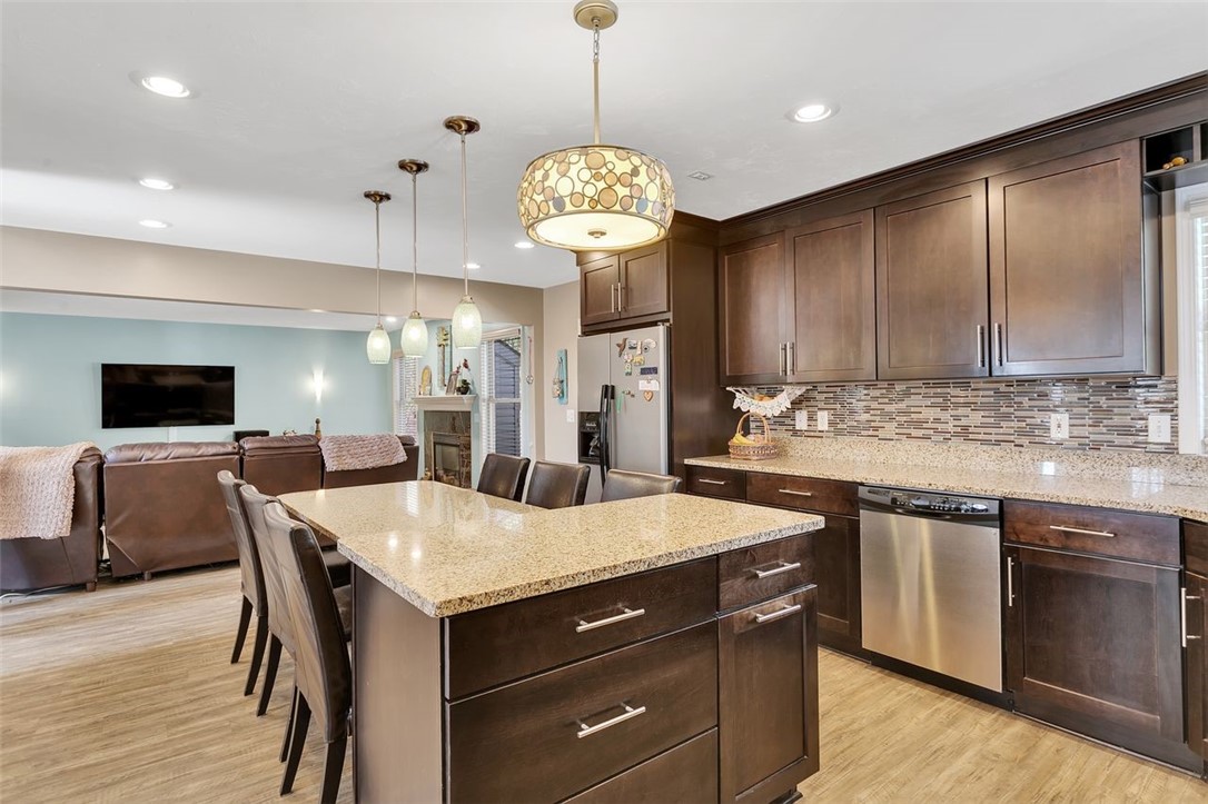 3323 Carriage Circle