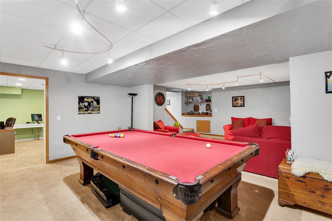 3323 Carriage Circle