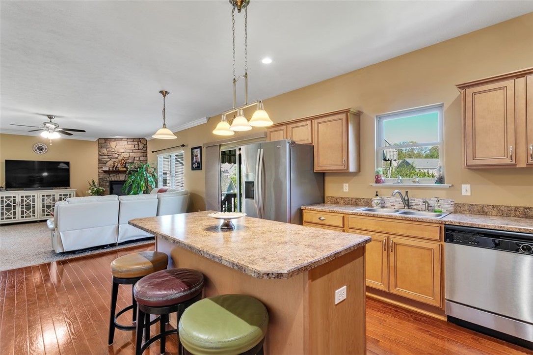 6715 Fieldcrest Drive