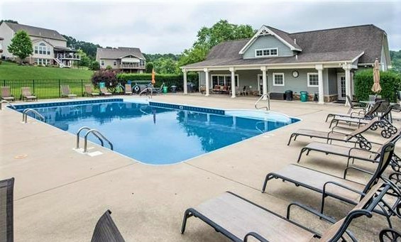 6715 Fieldcrest Drive