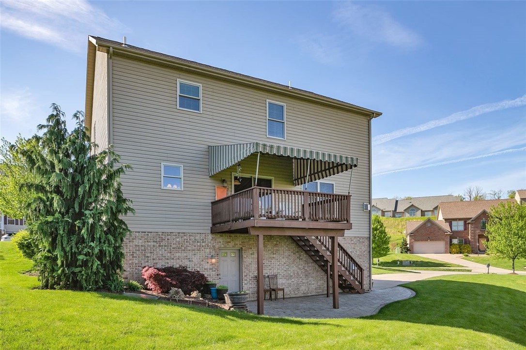 6715 Fieldcrest Drive