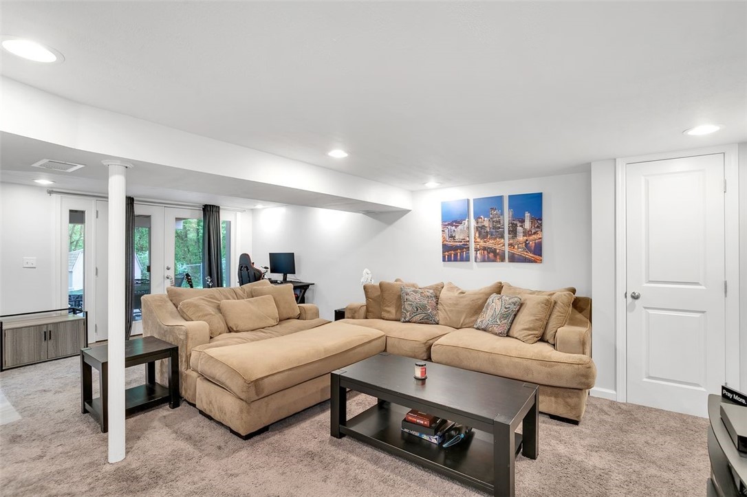 3154 New Hampshire Drive