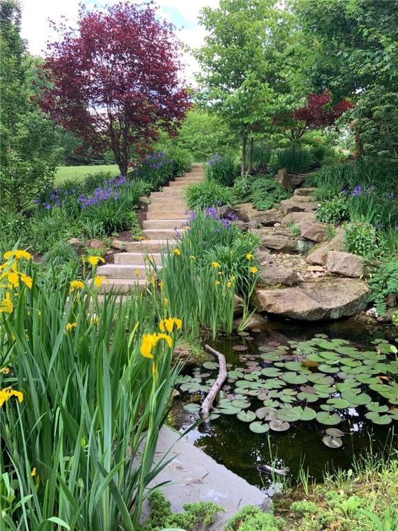 267 Saunders Station Road