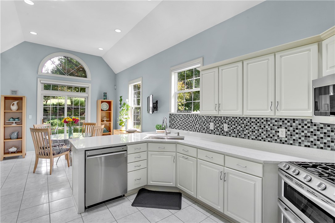 267 Saunders Station Road