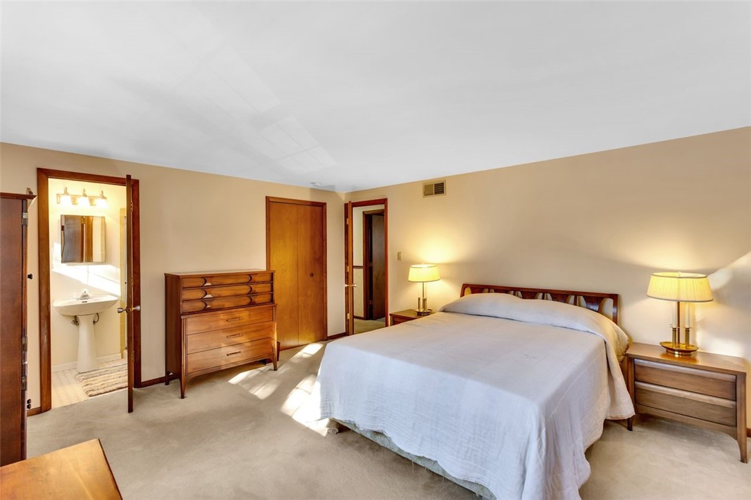 4037 Sloanwood Drive