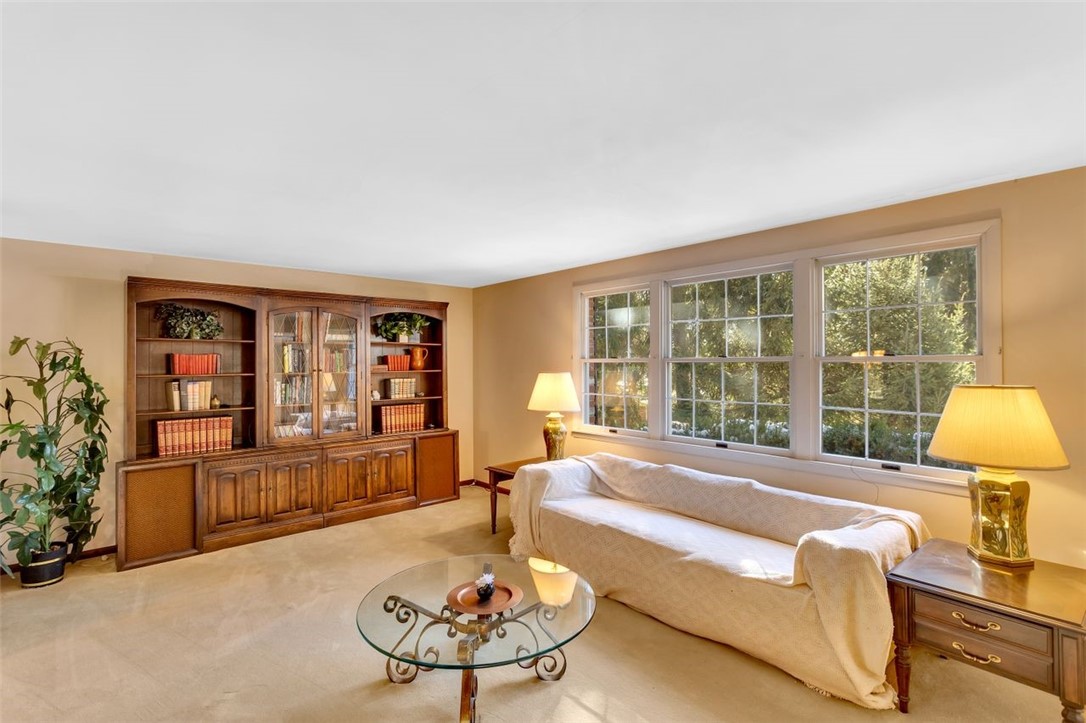 4037 Sloanwood Drive