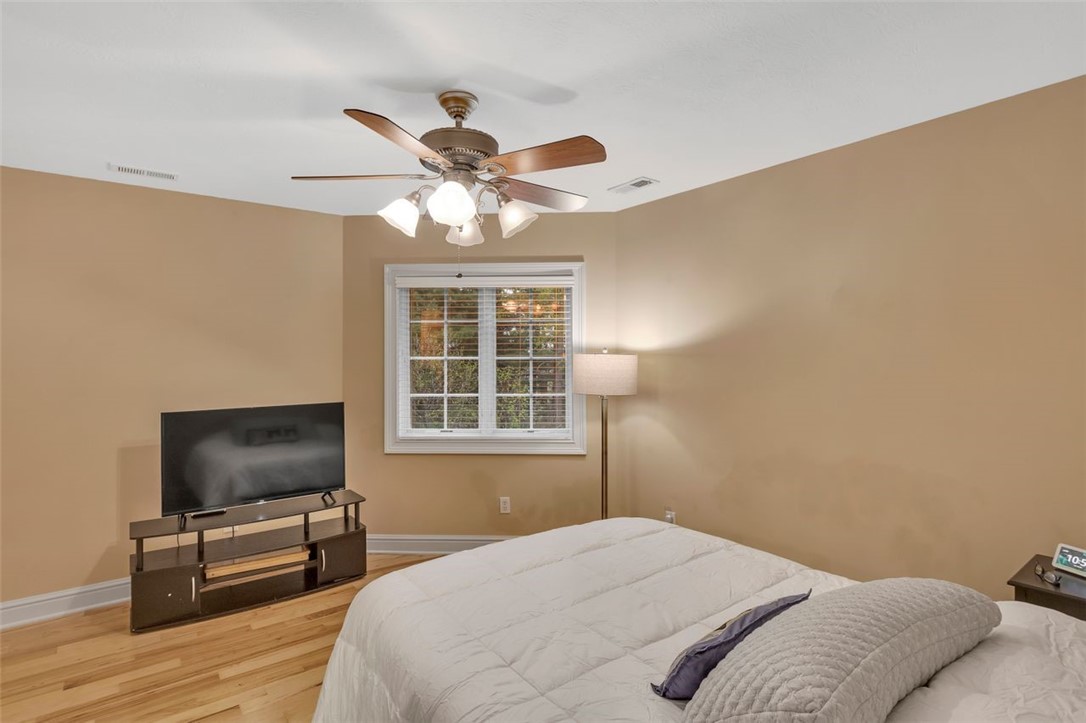 7020 Fair Oaks Drive