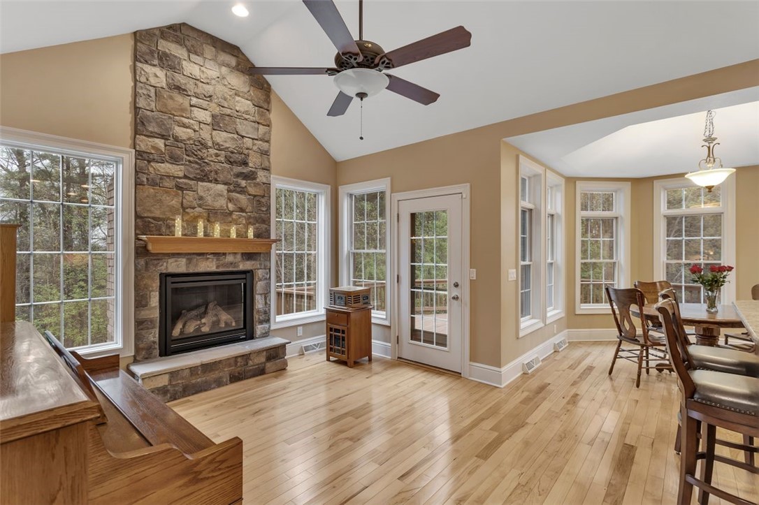 7020 Fair Oaks Drive