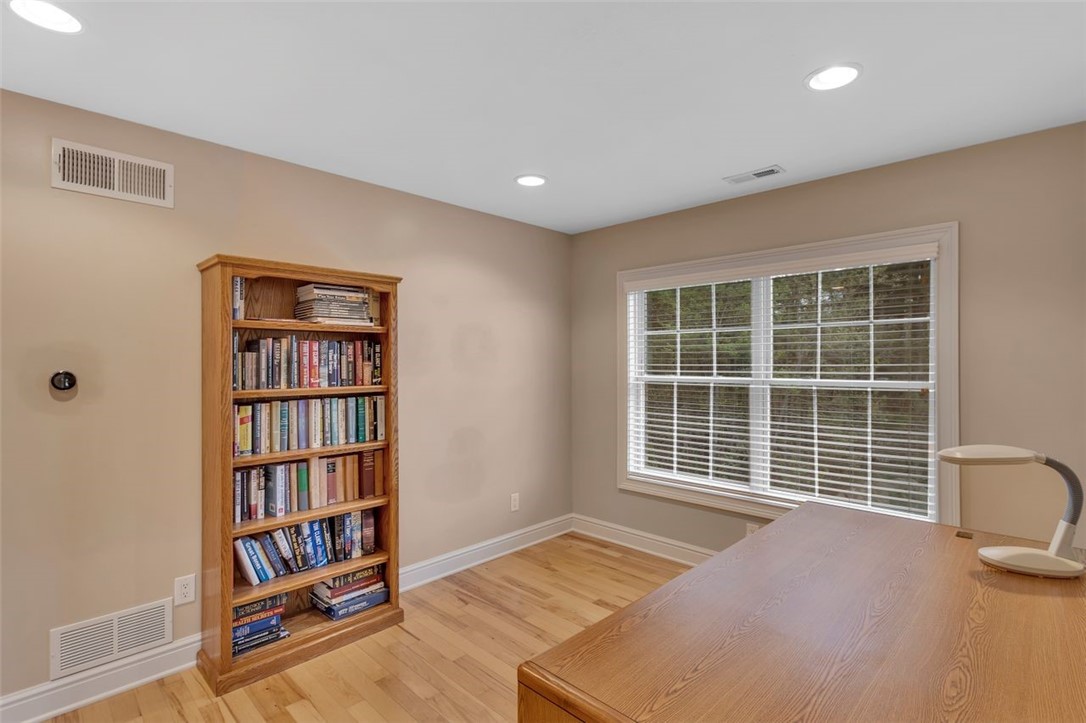 7020 Fair Oaks Drive