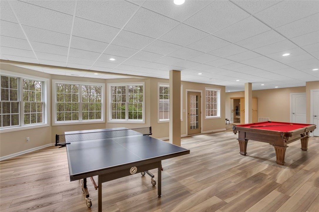 7020 Fair Oaks Drive