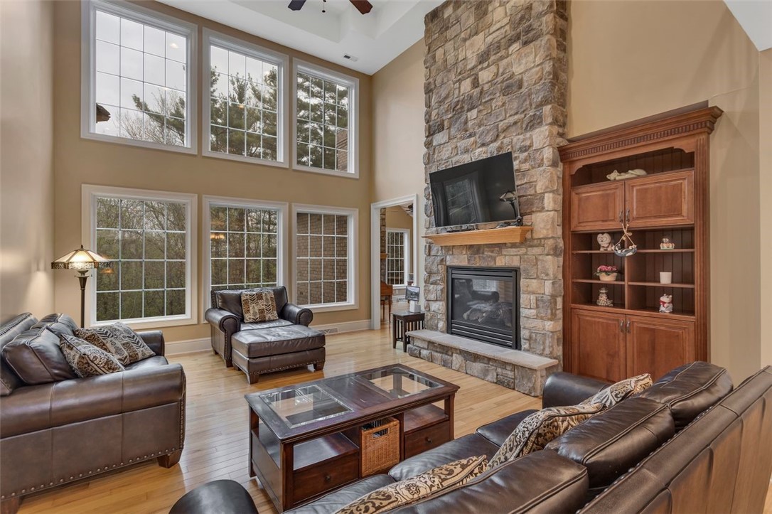 7020 Fair Oaks Drive