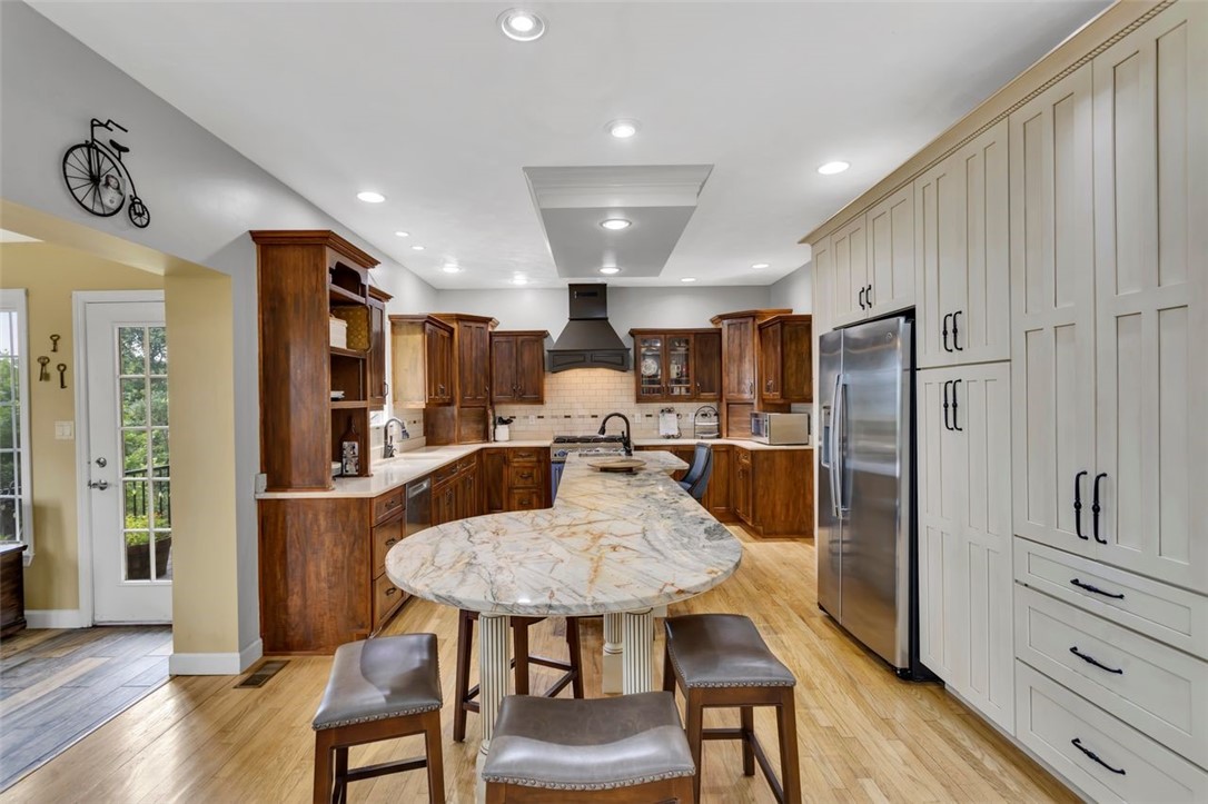 7007 Fair Oaks Drive