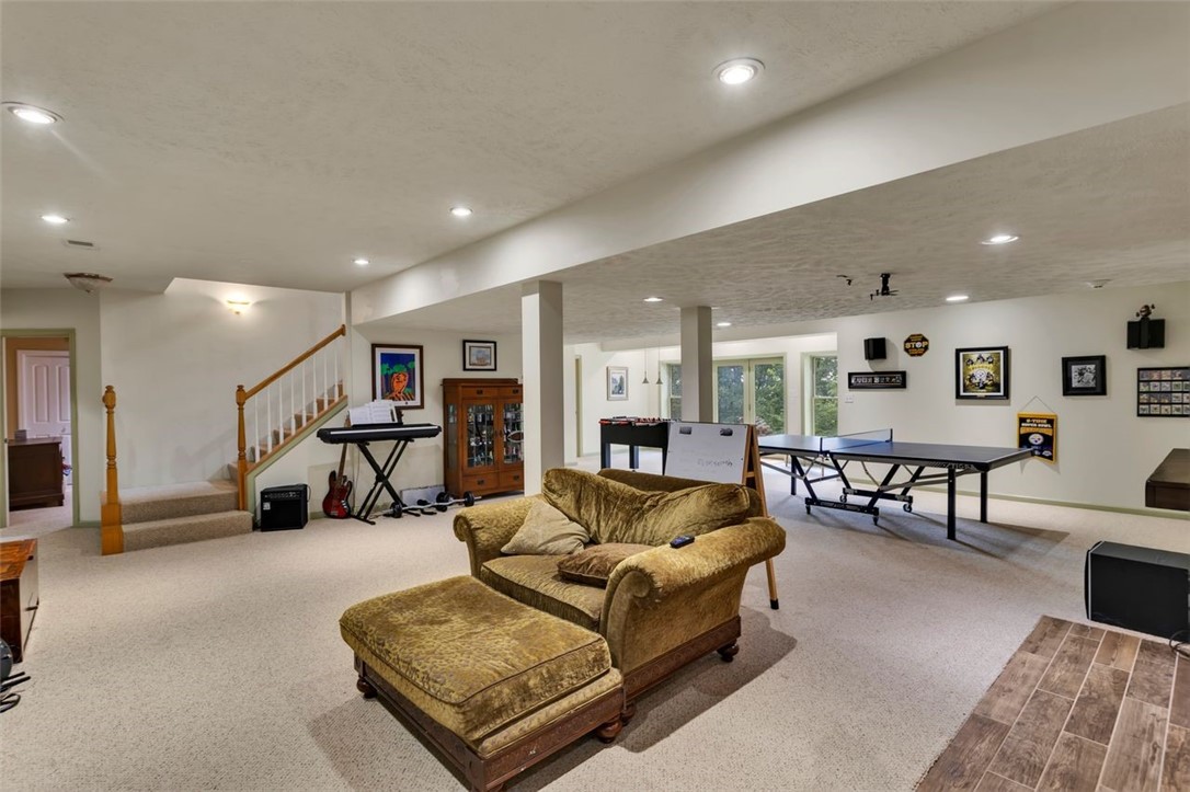 7007 Fair Oaks Drive