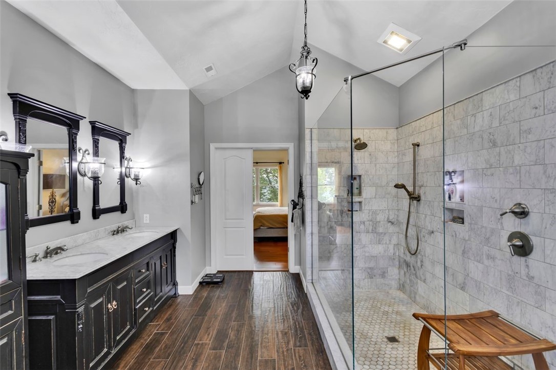 7007 Fair Oaks Drive