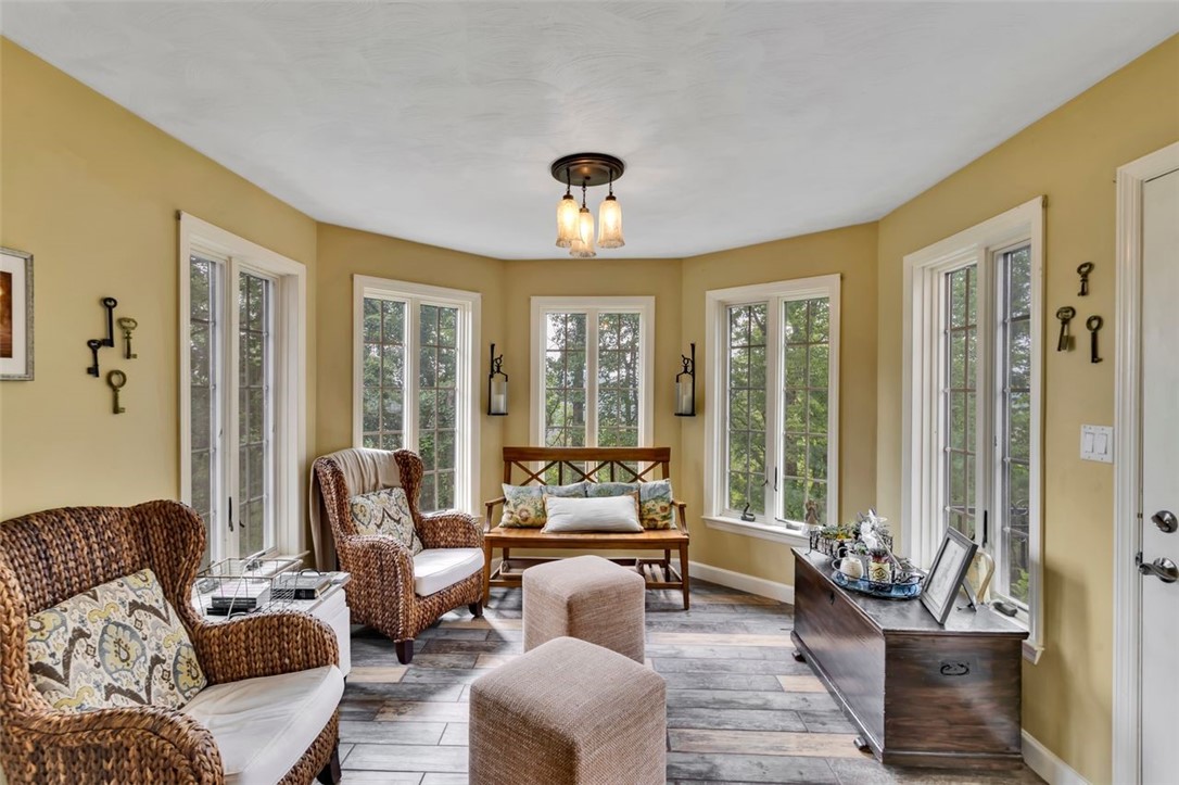 7007 Fair Oaks Drive