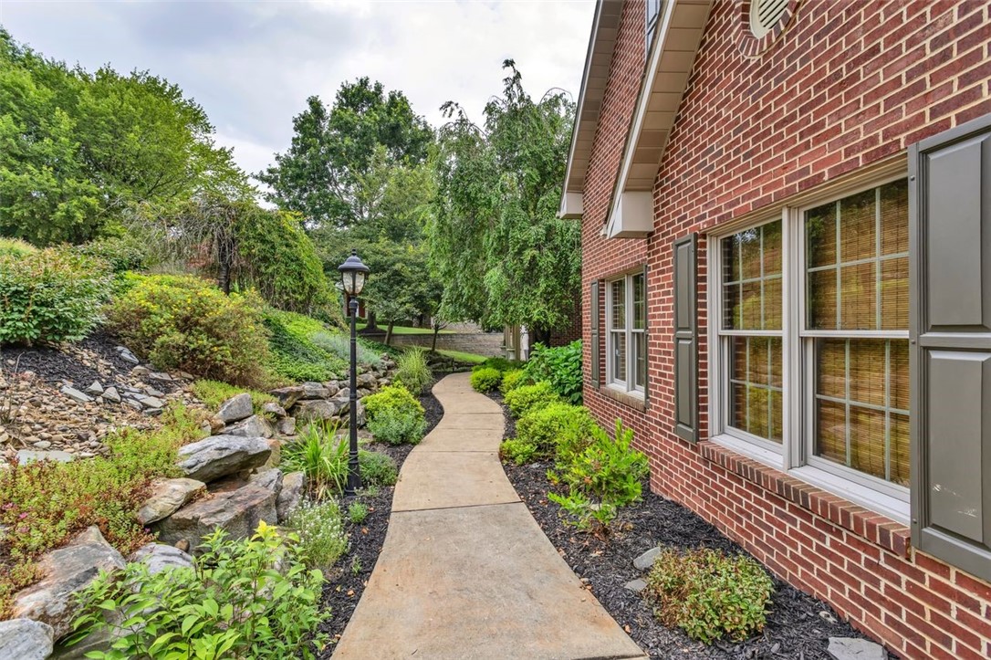 7007 Fair Oaks Drive