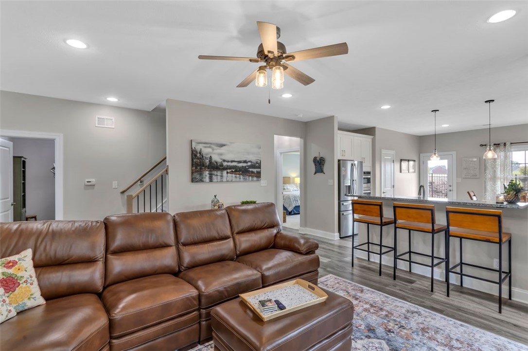 1061 Blackthorne Drive