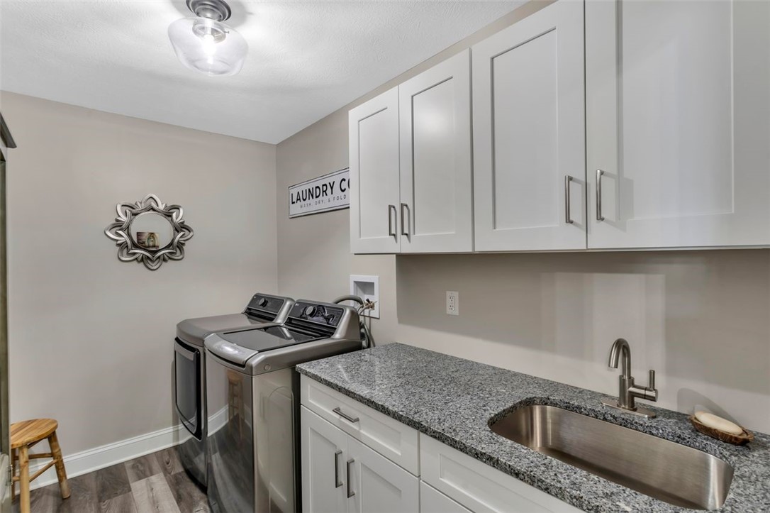 1061 Blackthorne Drive