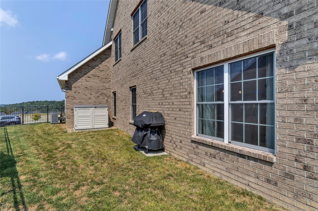 1061 Blackthorne Drive