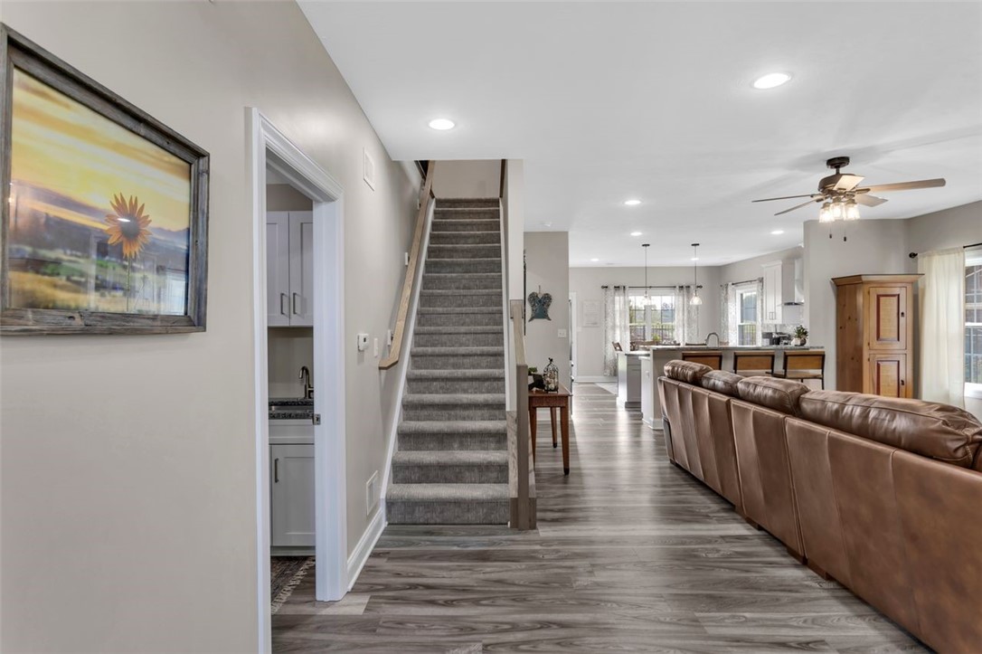 1061 Blackthorne Drive