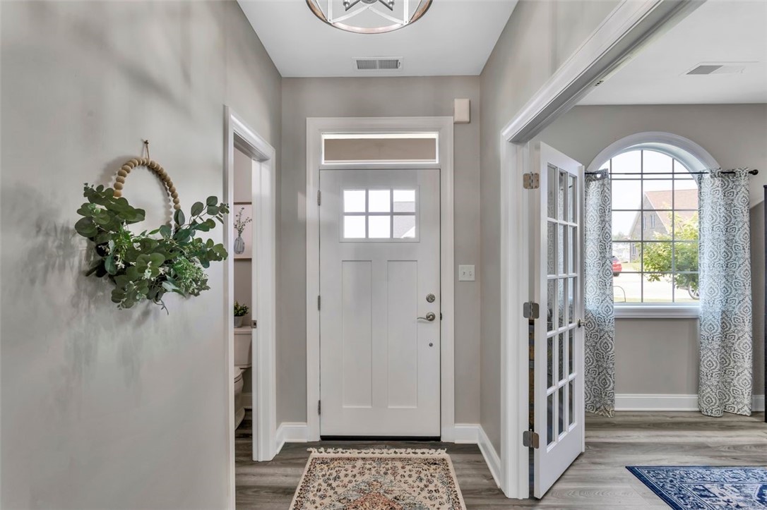 1061 Blackthorne Drive