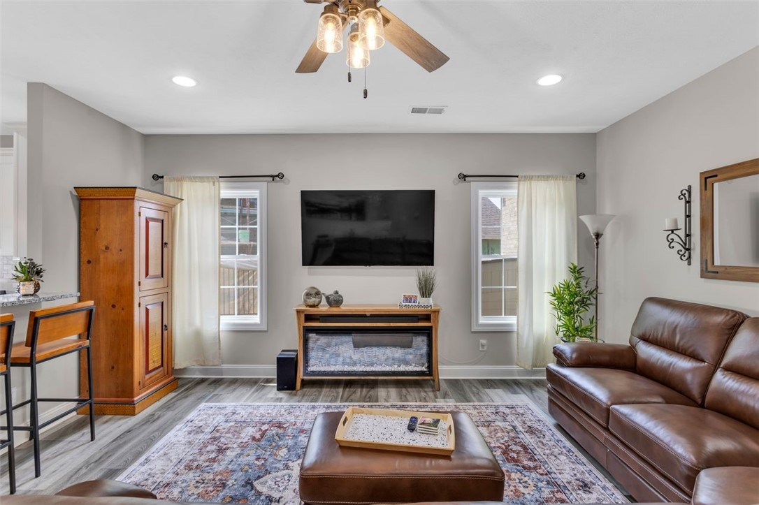 1061 Blackthorne Drive