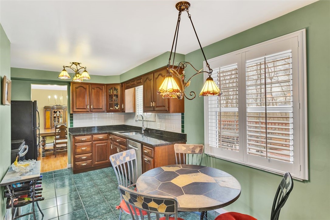 1782 Mountainview Drive