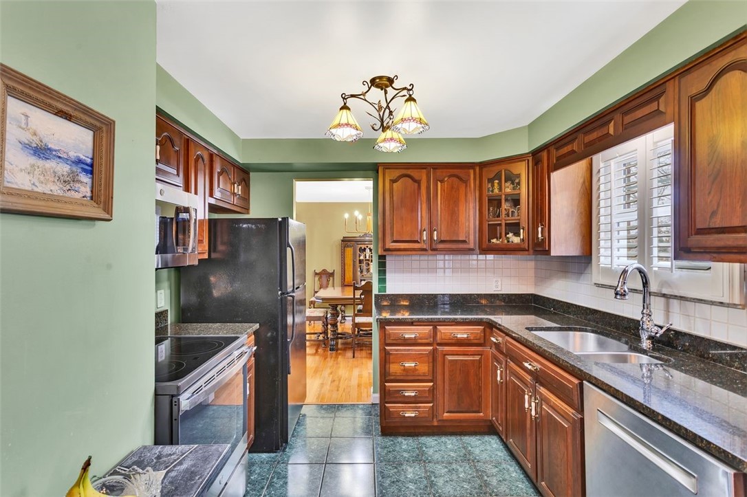 1782 Mountainview Drive