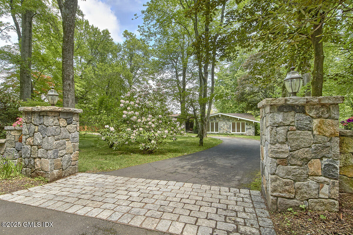 5 Whitney Drive